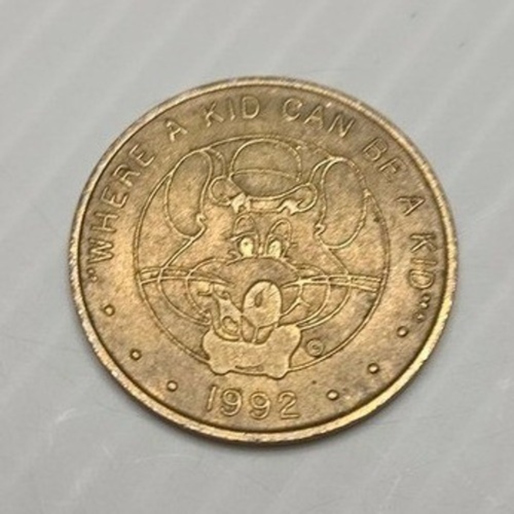 Chuck E Cheese Arcade Token 1992 Where a Kid Can Be a‎ Kid Vintage